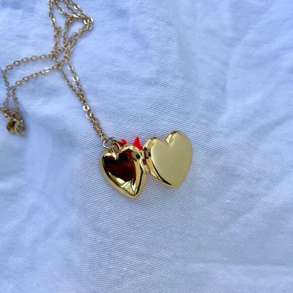 JCREW Girls Heart Locket Necklace - Picture 4 of 6